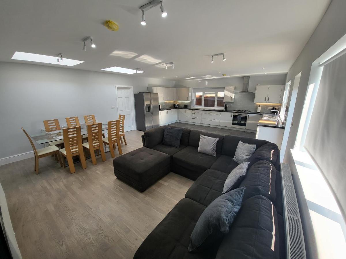 High Spec Large 6 Bedroom House! Kingston upon Thames (Greater London) Exterior foto